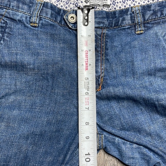 Columbia Women’s Cut Off Bermuda Jean Denim Shorts check measurements for sizing - Picture 6 of 11